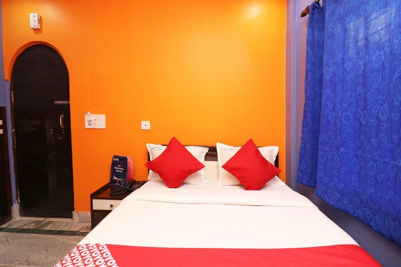 Oyo 23364 Kolkata Hcn Guest House Exterior foto